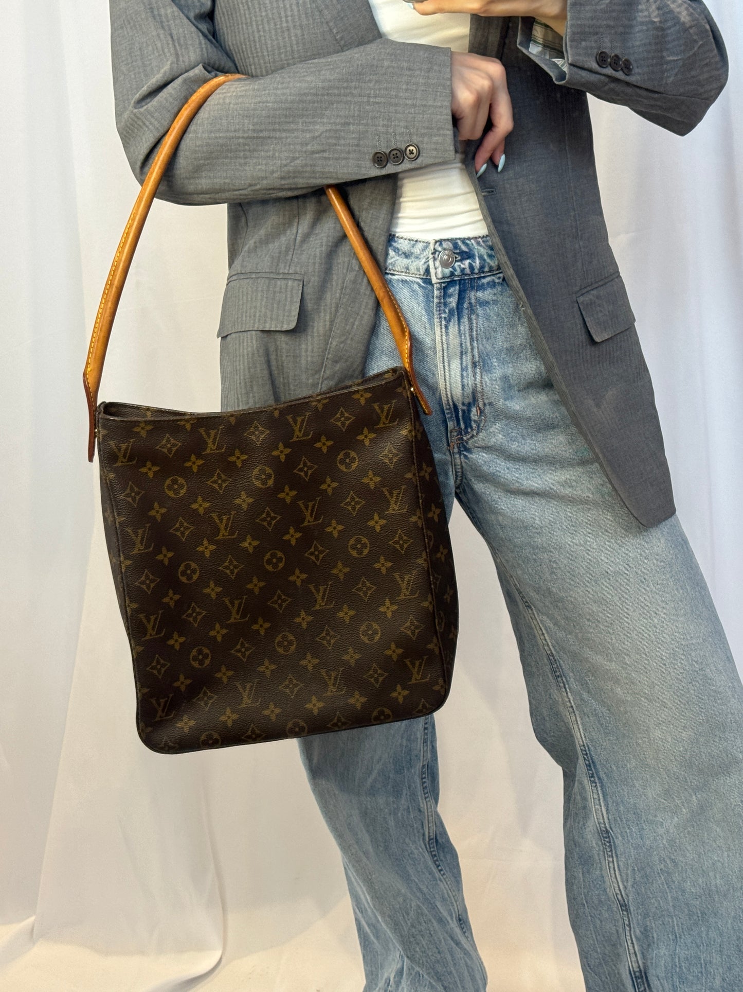 Louis Vuitton Looping GM Shoulder Bag