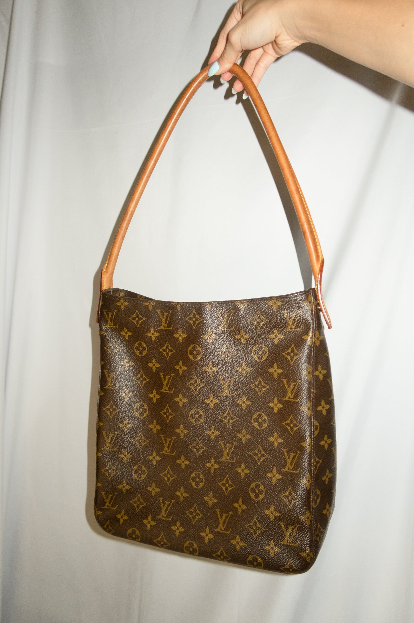 Louis Vuitton Looping GM Shoulder Bag