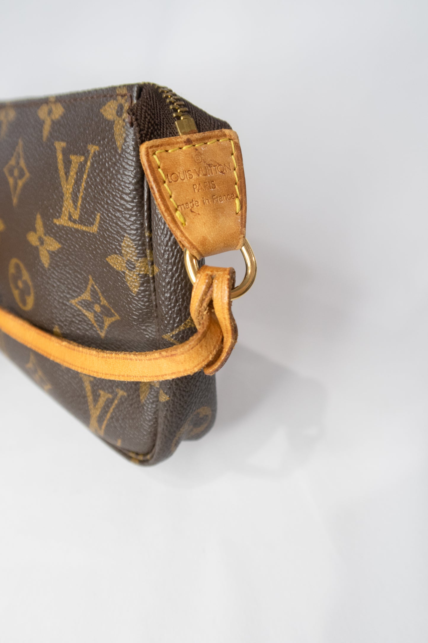 Louis Vuitton Monogram Pochette