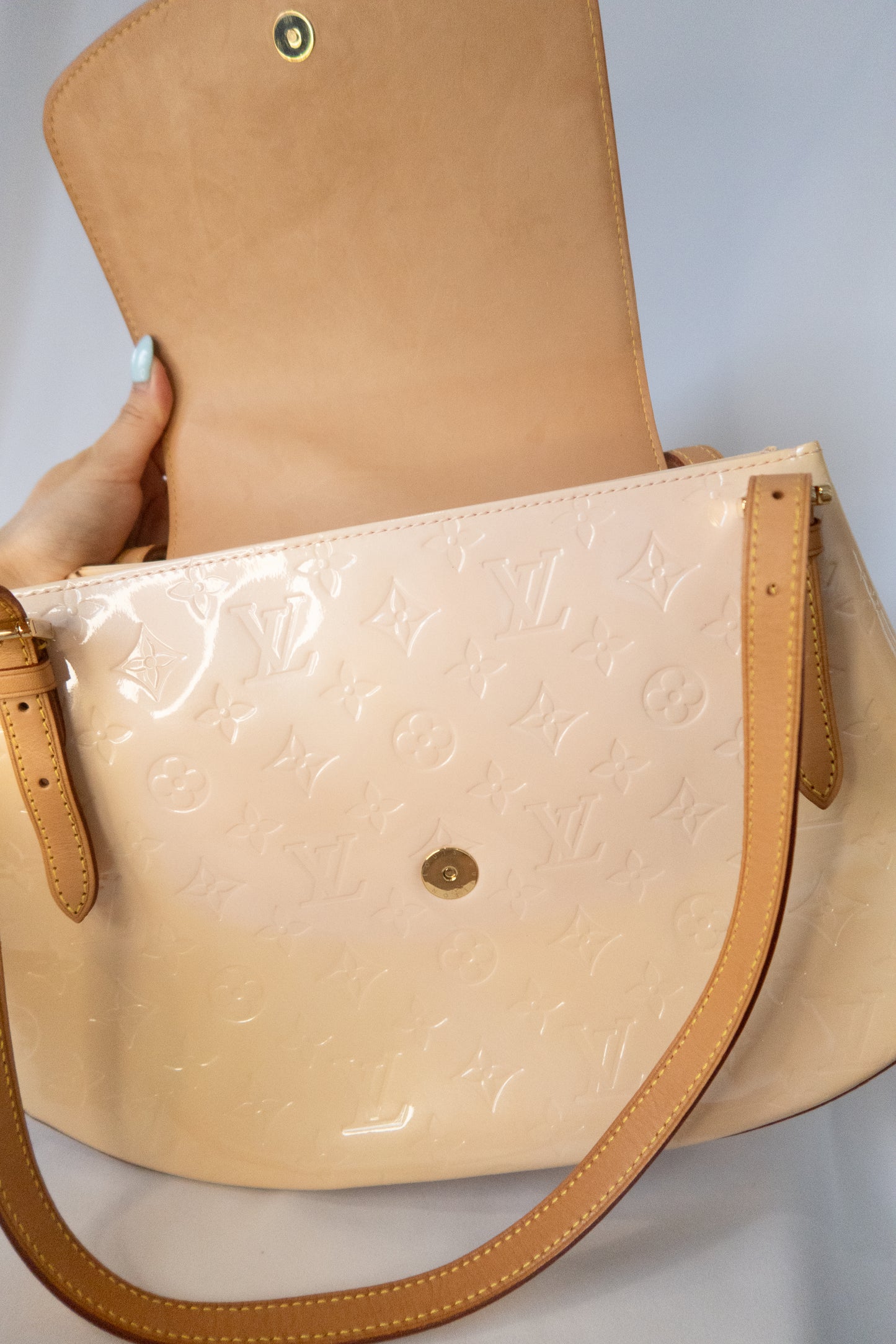 Louis Vuitton Vernis Biscayne Bay Shoulder Bag