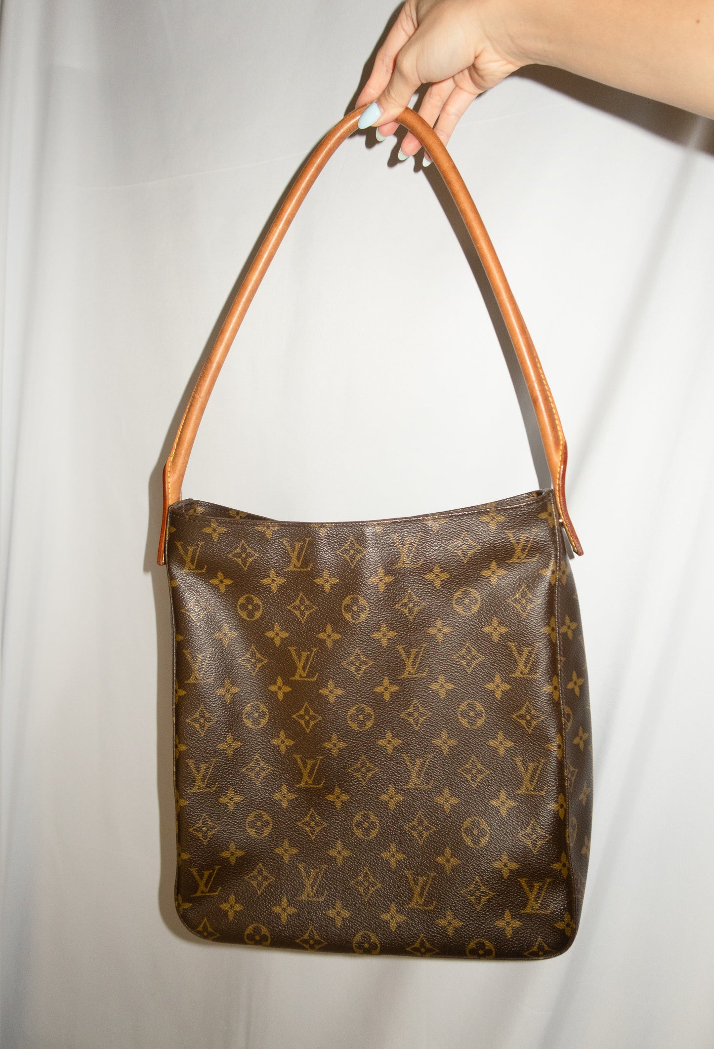 Louis Vuitton Looping GM Shoulder Bag
