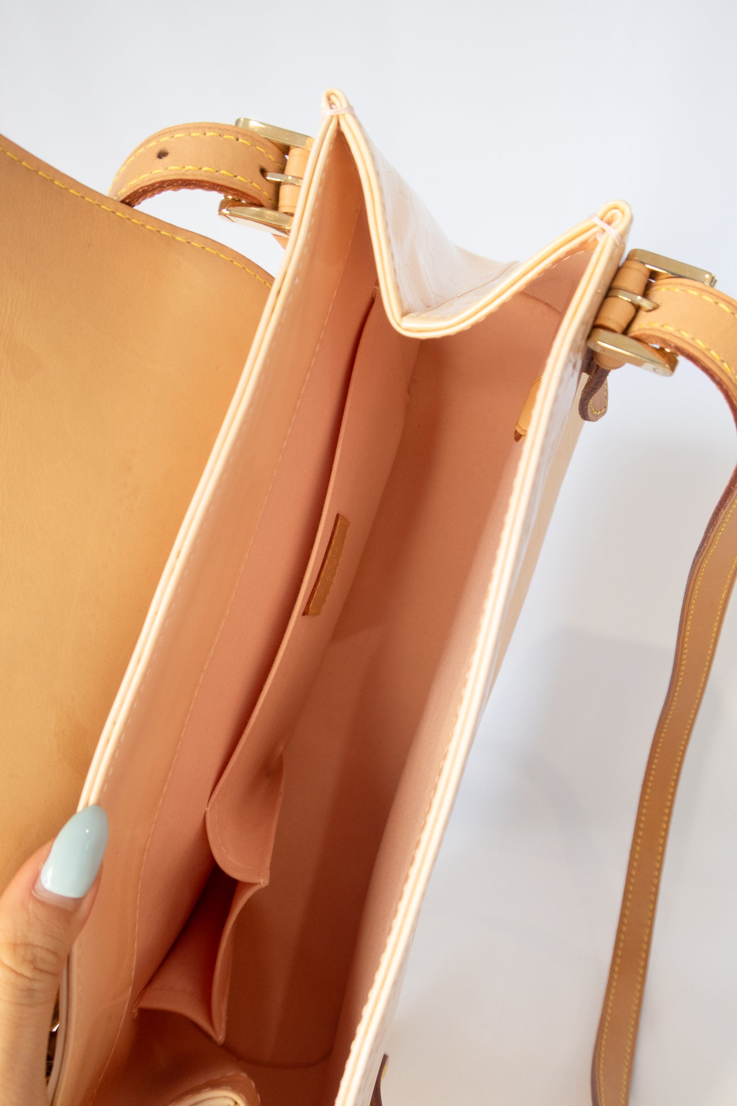 Louis Vuitton Vernis Biscayne Bay Shoulder Bag