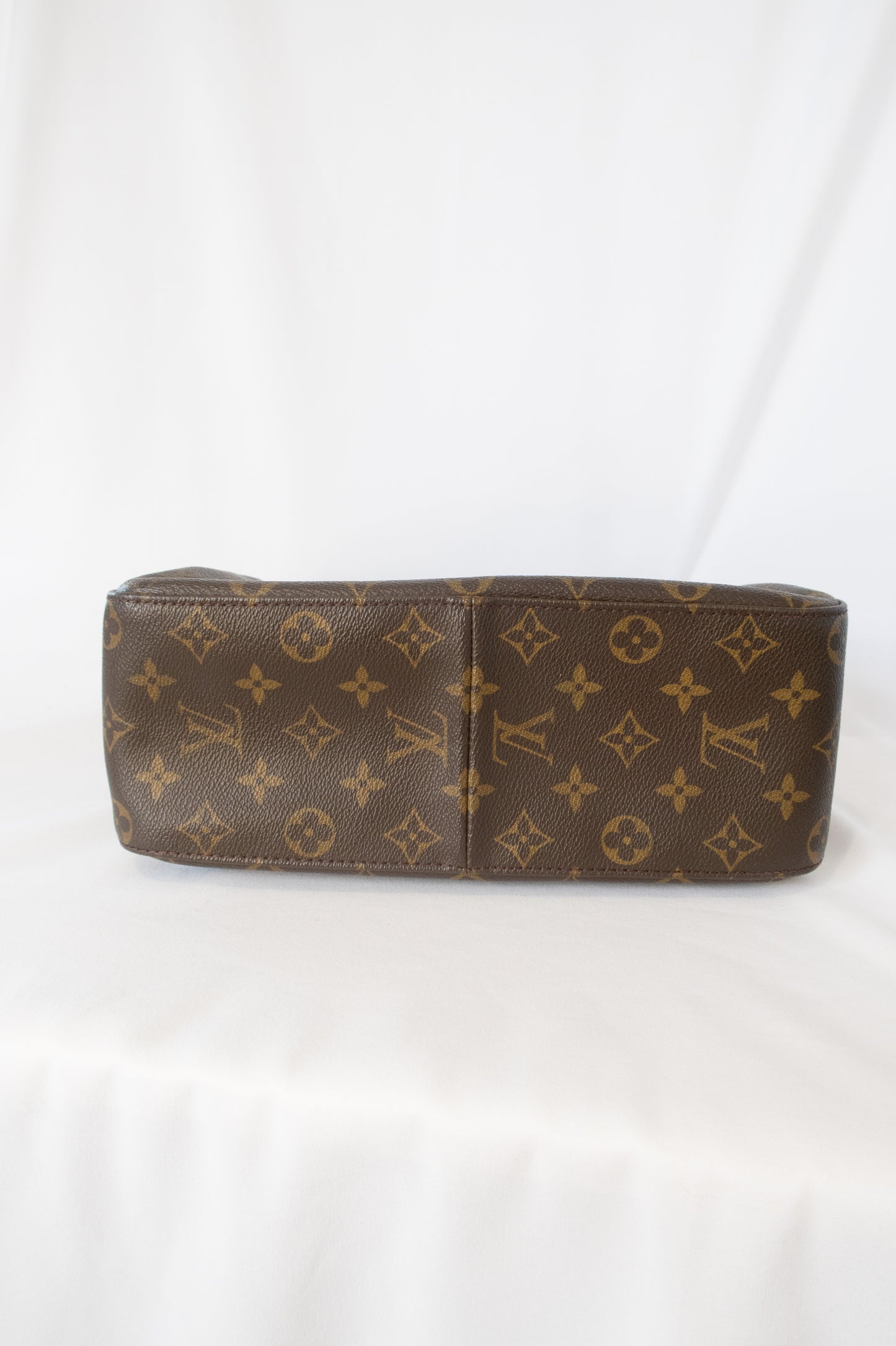 Louis Vuitton Looping GM Shoulder Bag