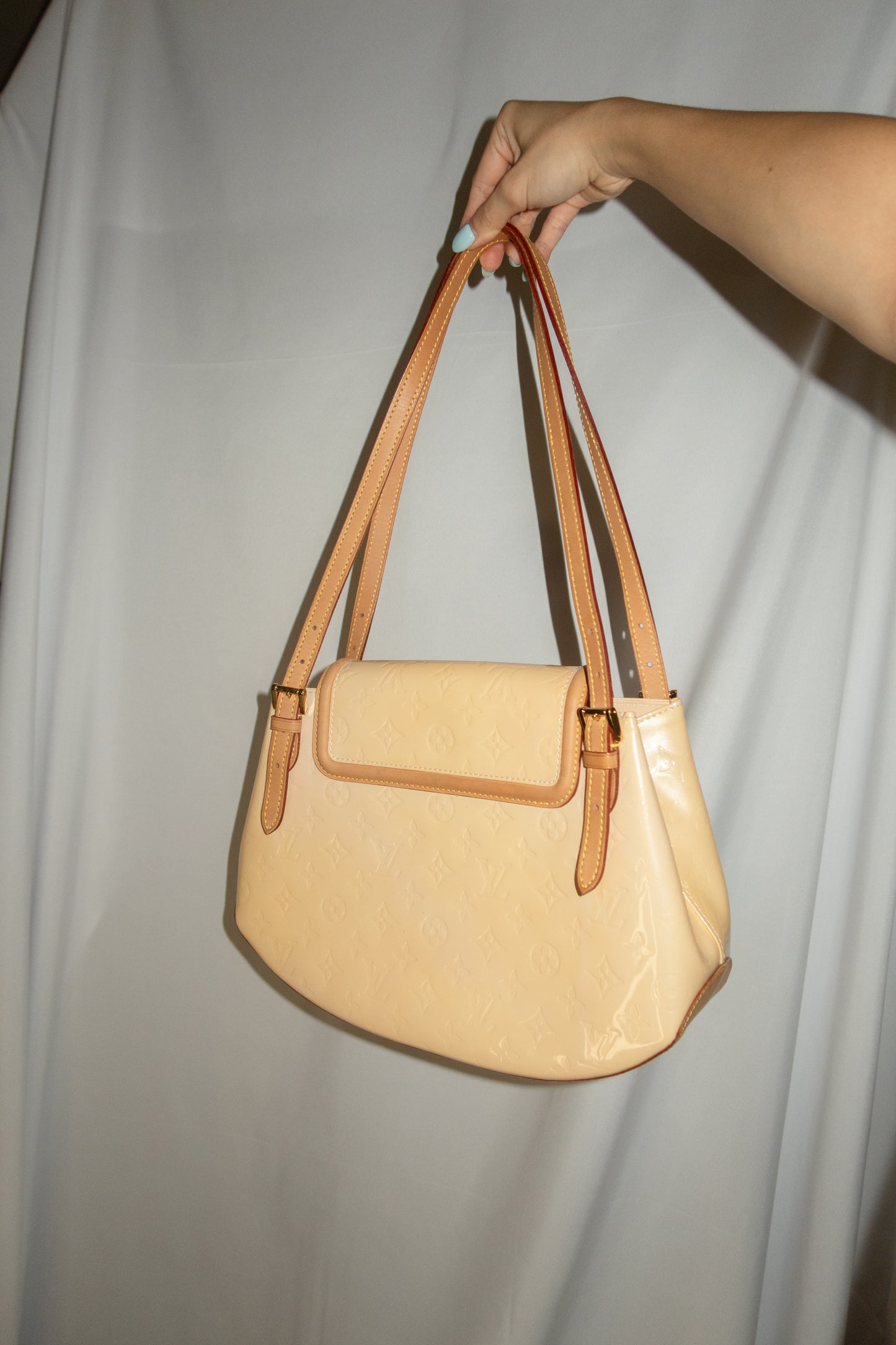 Louis Vuitton Vernis Biscayne Bay Shoulder Bag