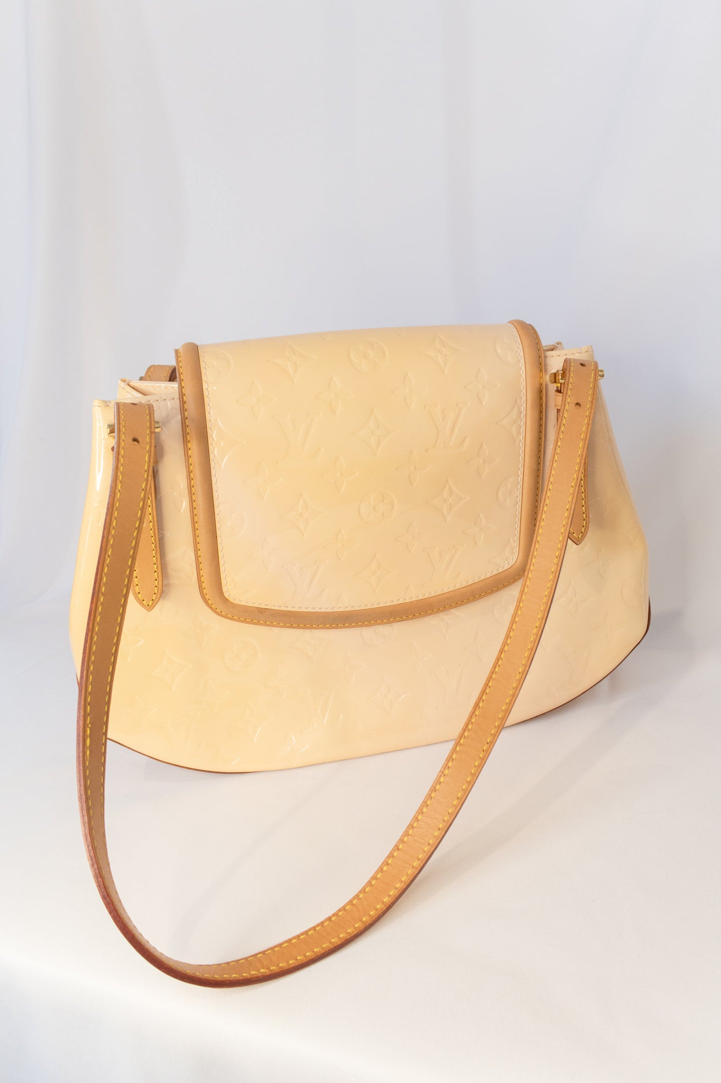 Louis Vuitton Vernis Biscayne Bay Shoulder Bag