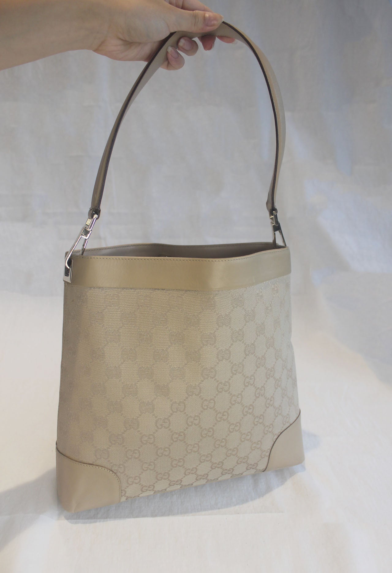 Gucci One Shoulder Canvas Tote