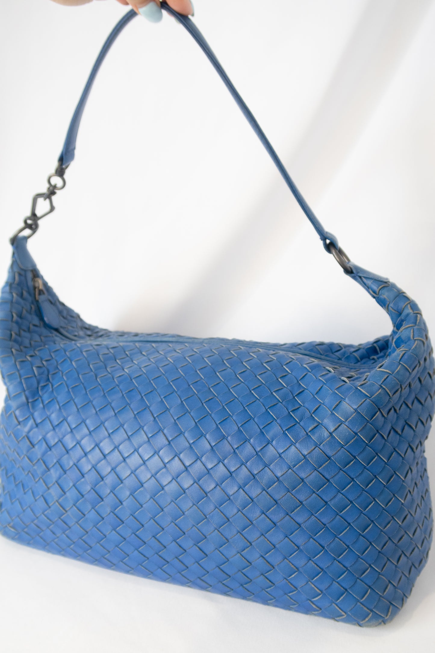 Bottega Veneta Blue Intrecciato Zip Hobo Shoulder Bag