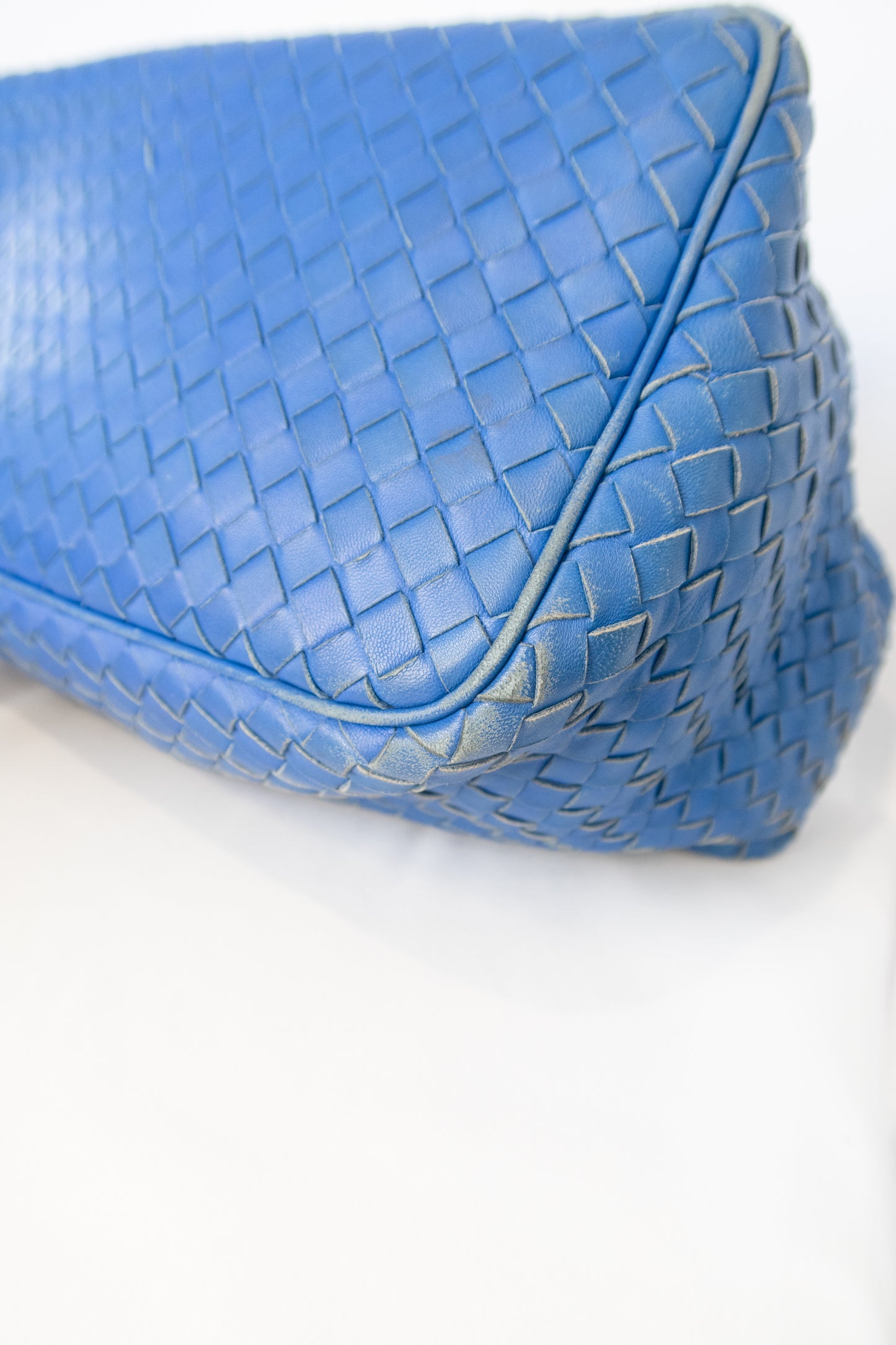 Bottega Veneta Blue Intrecciato Zip Hobo Shoulder Bag