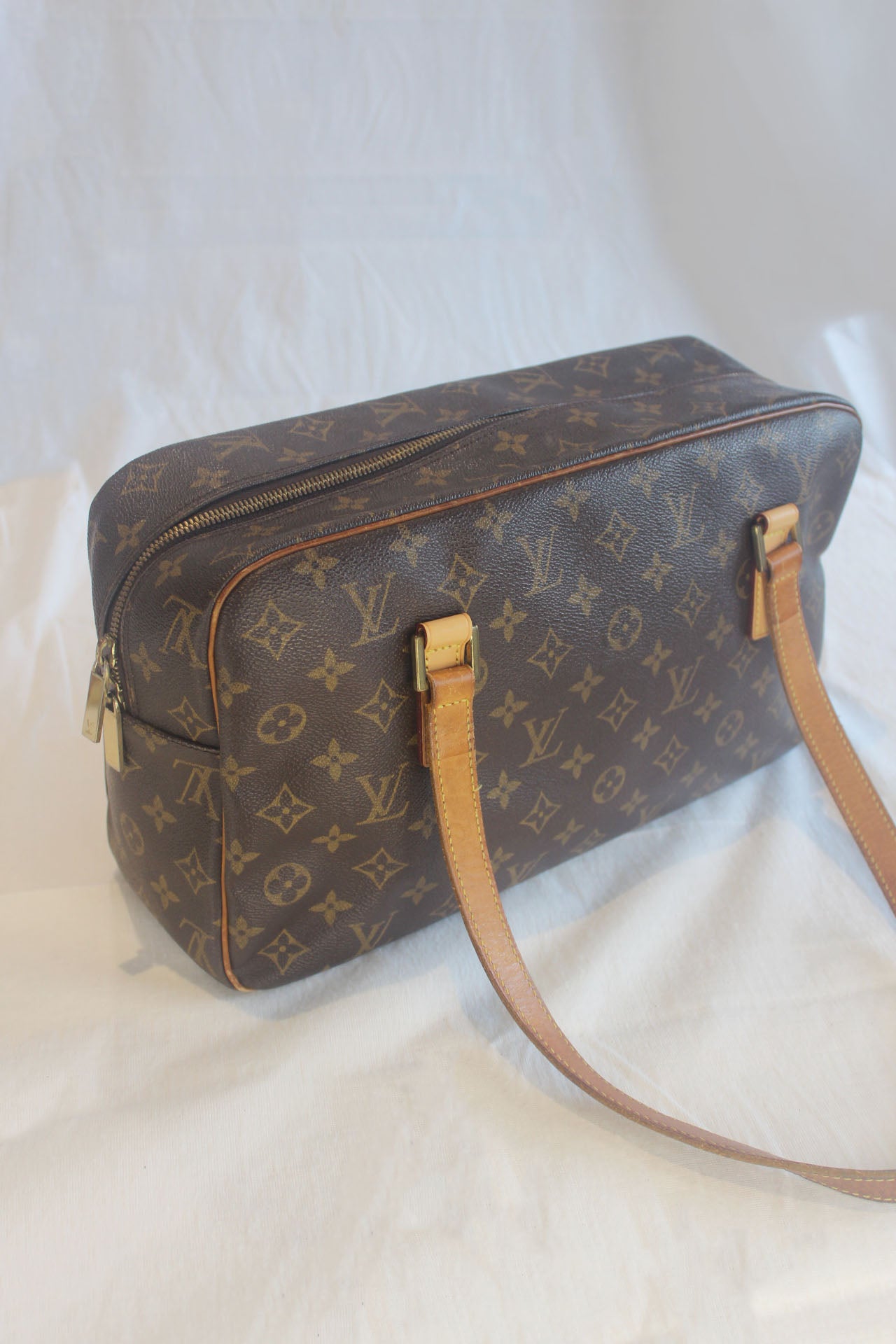 Louis Vuitton Monogram Cite GM Shoulder Bag