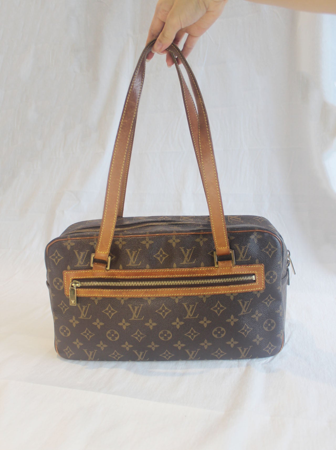 Louis Vuitton Monogram Cite GM Shoulder Bag