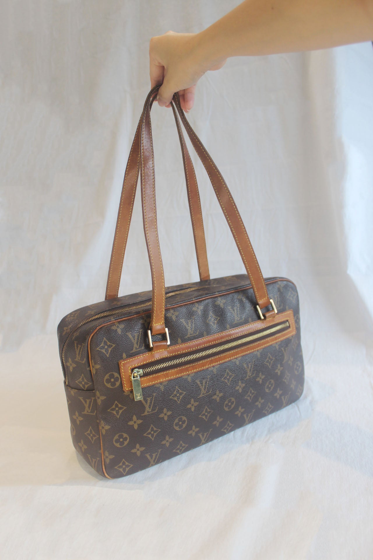 Louis Vuitton Monogram Cite GM Shoulder Bag