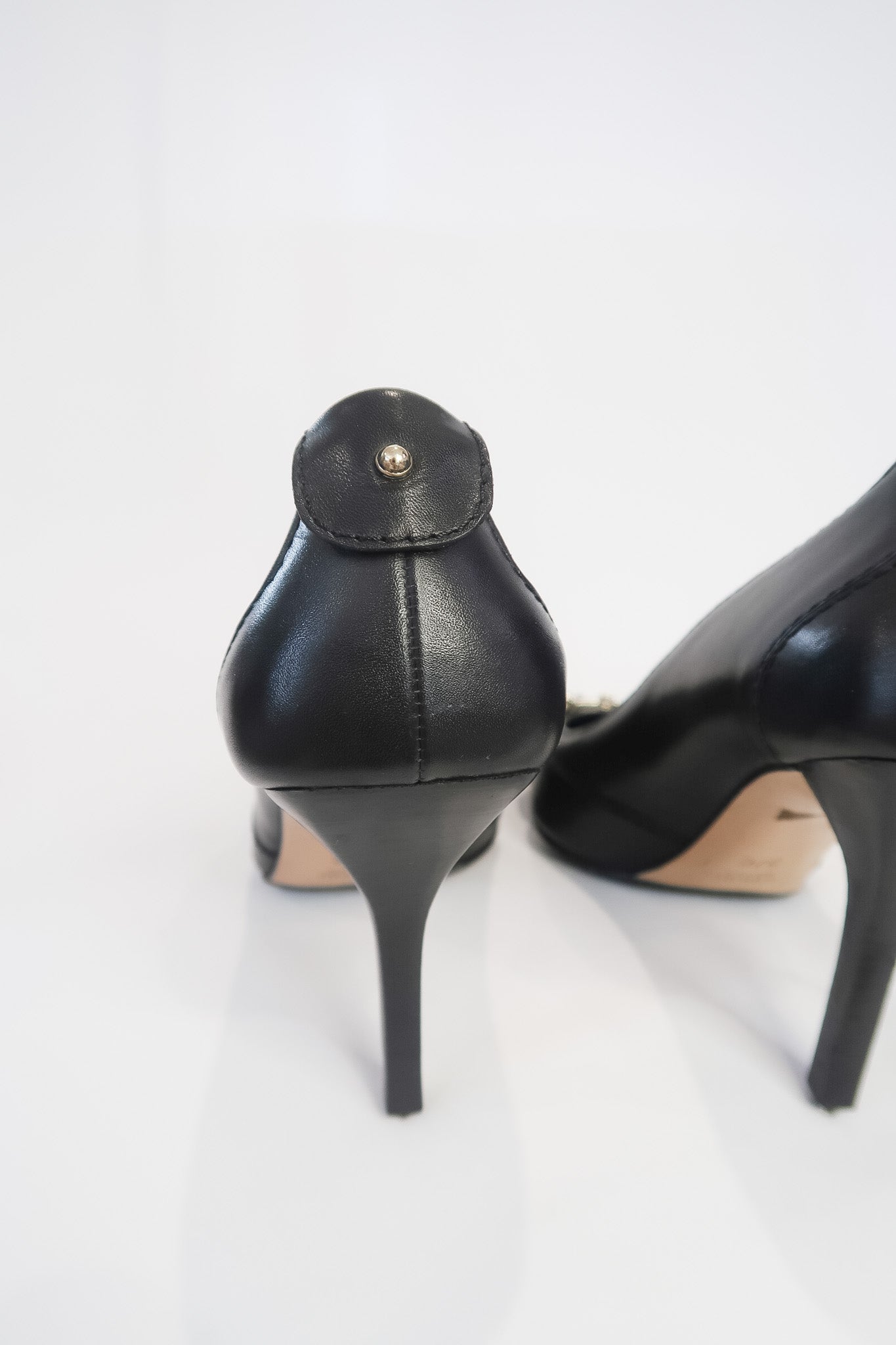 Gucci Black Leather Horsebit Heels Size 37